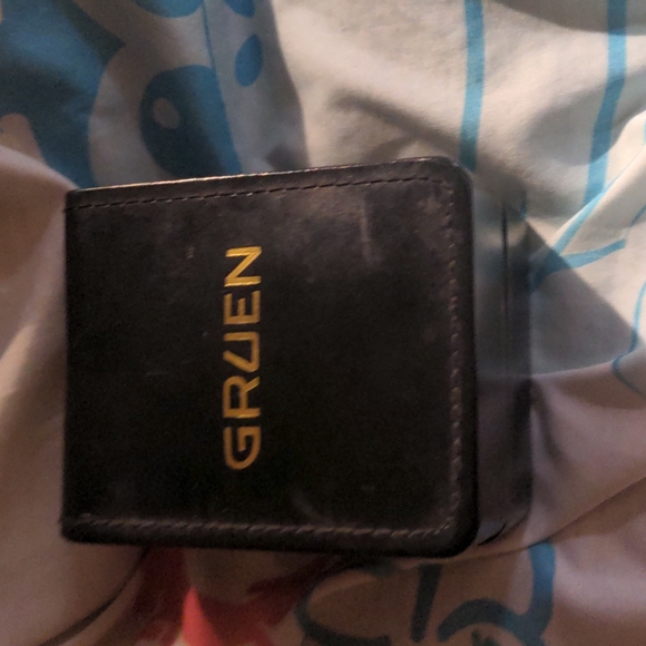 Vintage Gruen Ladies Watch and Bracelet Diamonds Unique Gift Set - Picture 4 of 7